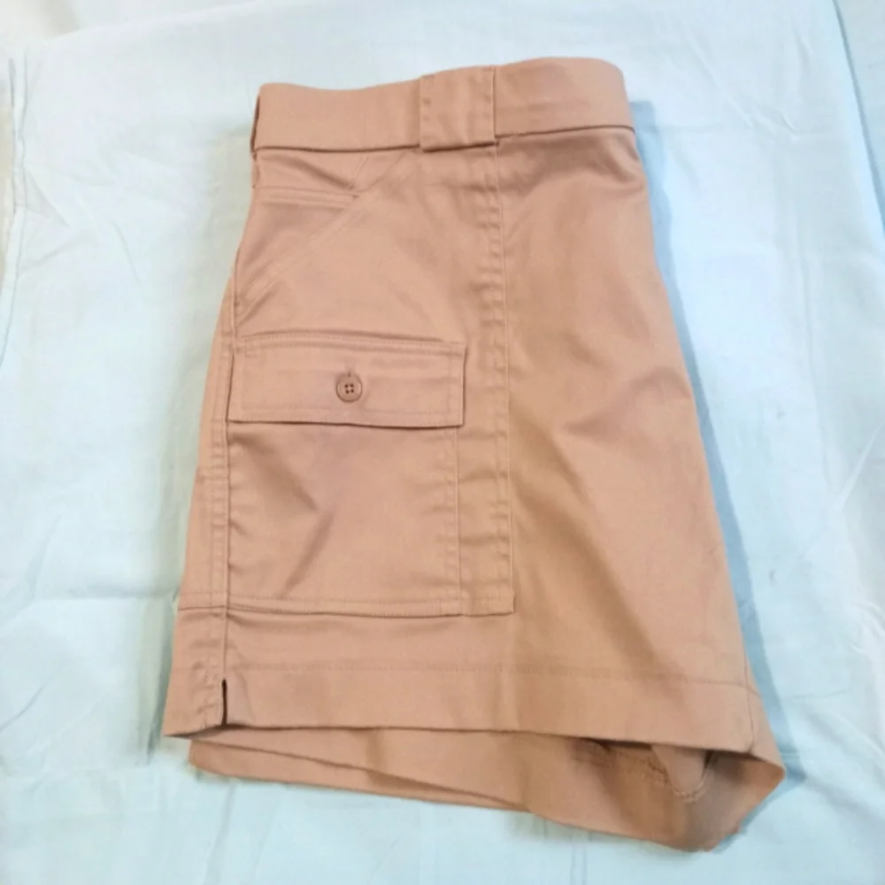 NWOT Mens Dark Tan Khaki Shorts 38/15 Petite Hunting Golfing Fishing Tennis - Picture 1 of 3